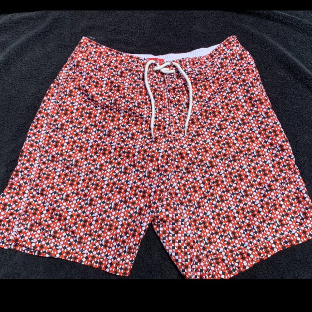 Saks Fifth Avenue men’s swim trunks